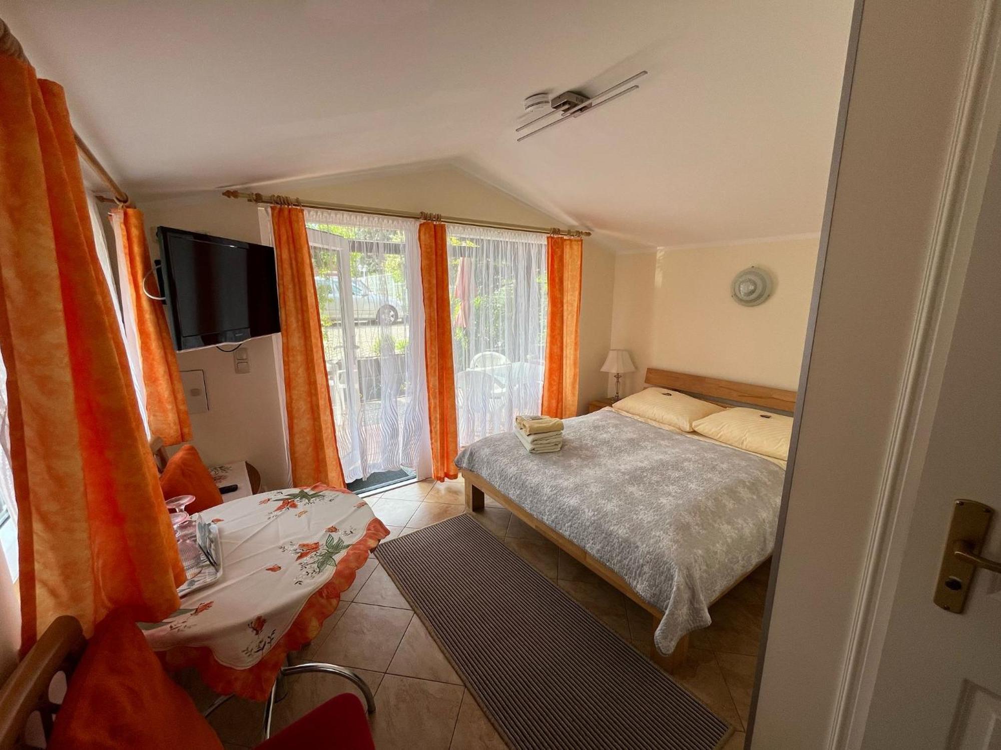 Mittag Hotel